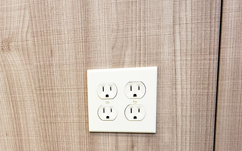 Easily Install Outlets